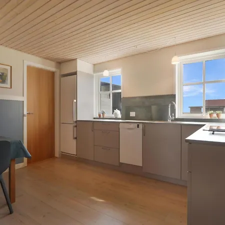 Moderniseret Helarshus Ved Vesterhavet Sj1101 *